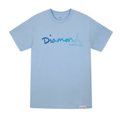 POLERA DIAMOND OG SCRIPT FADE LIGHT BLUE