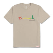 POLERA DIAMOND OG SCRIPT FADE SAND