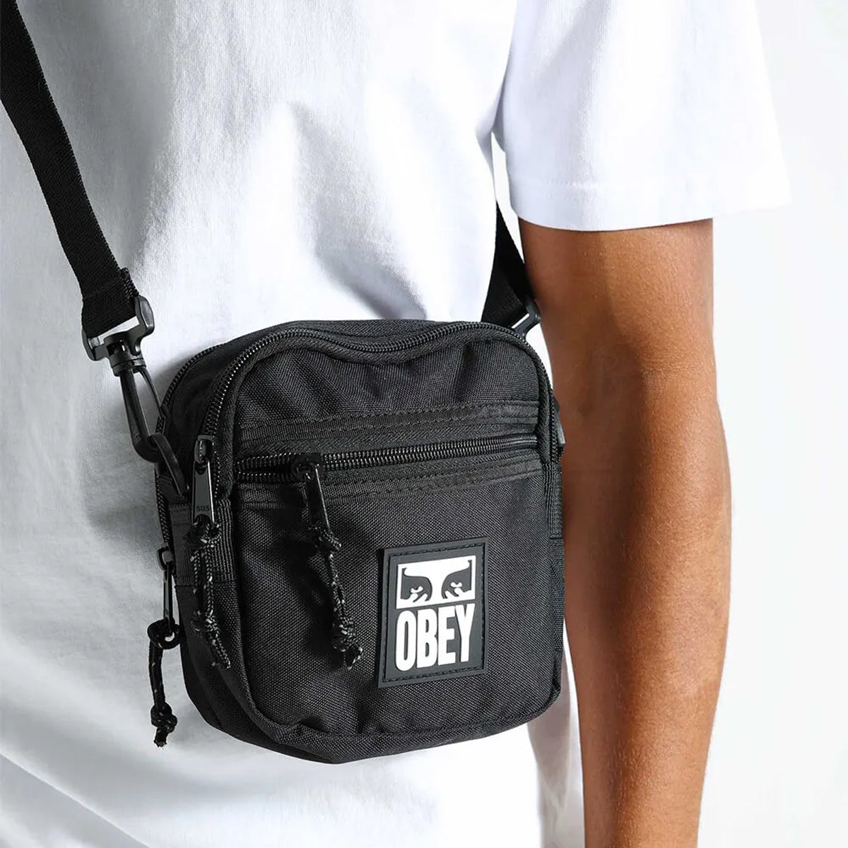 Bolso OBEY Small Messenger Bag Black O/S