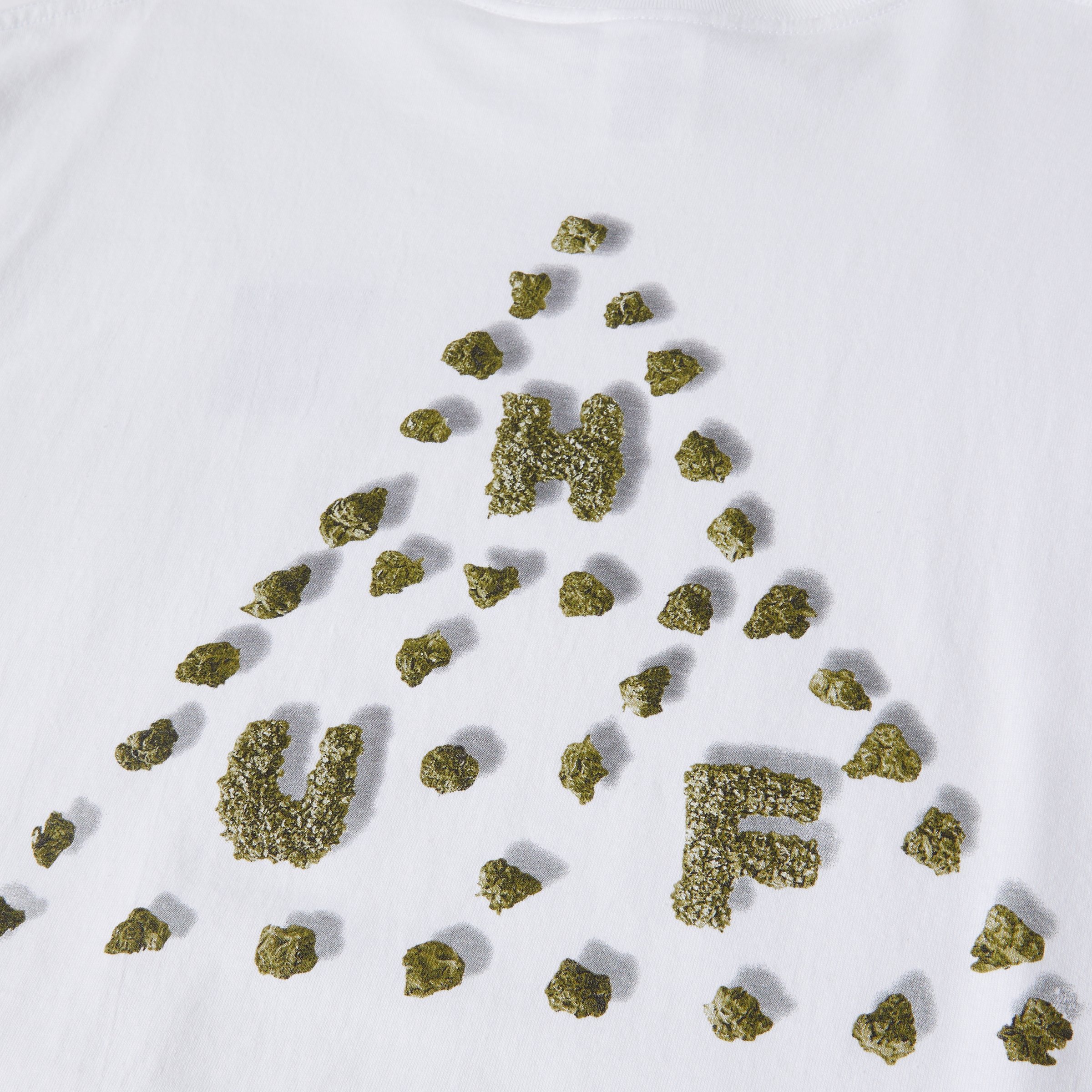 DANK-S-S-TEE_WHITE_TS02379_WHITE_04.png