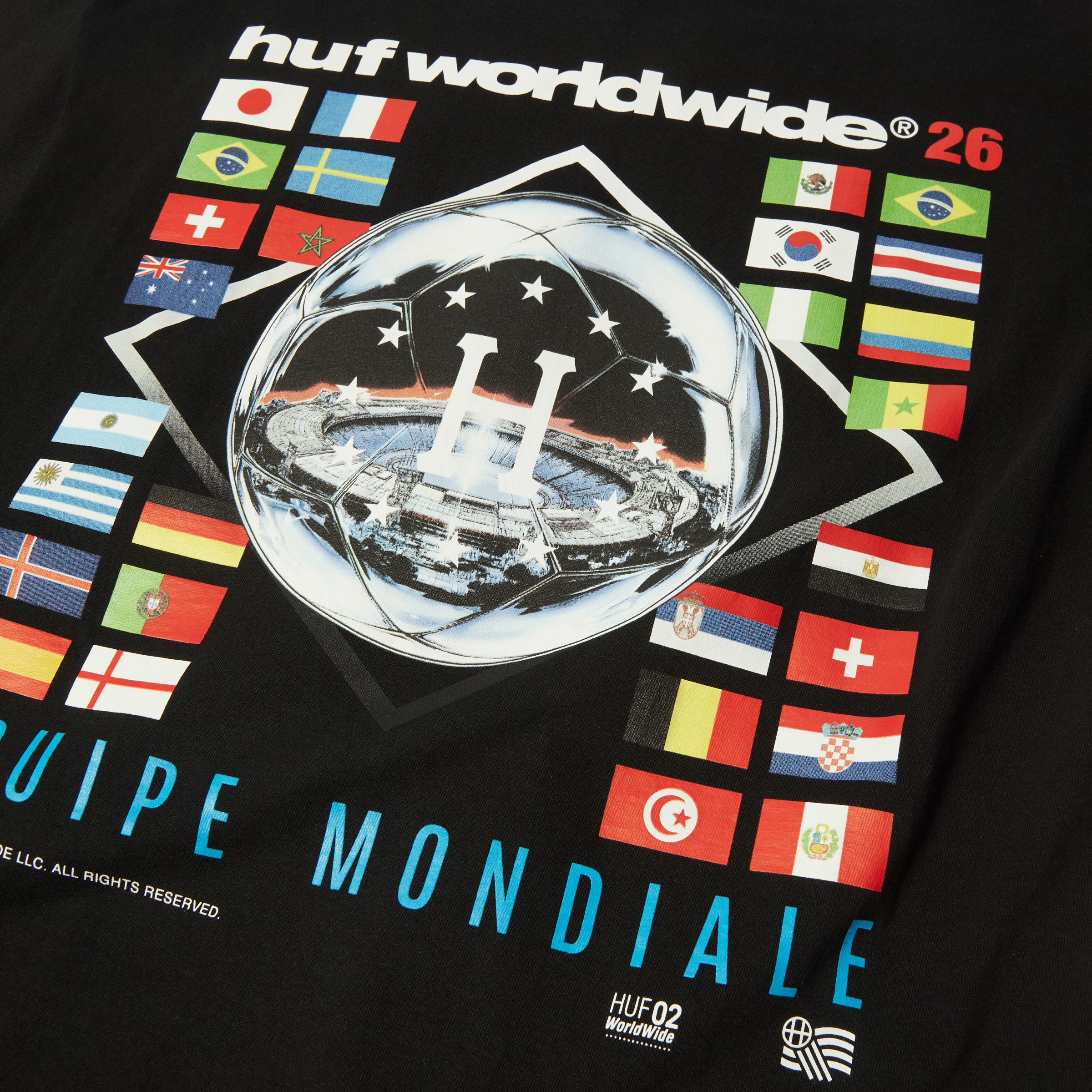 EQUIPE-MONDIALE-SS-TEE_BLACK_TS02851_BLACK_04.png