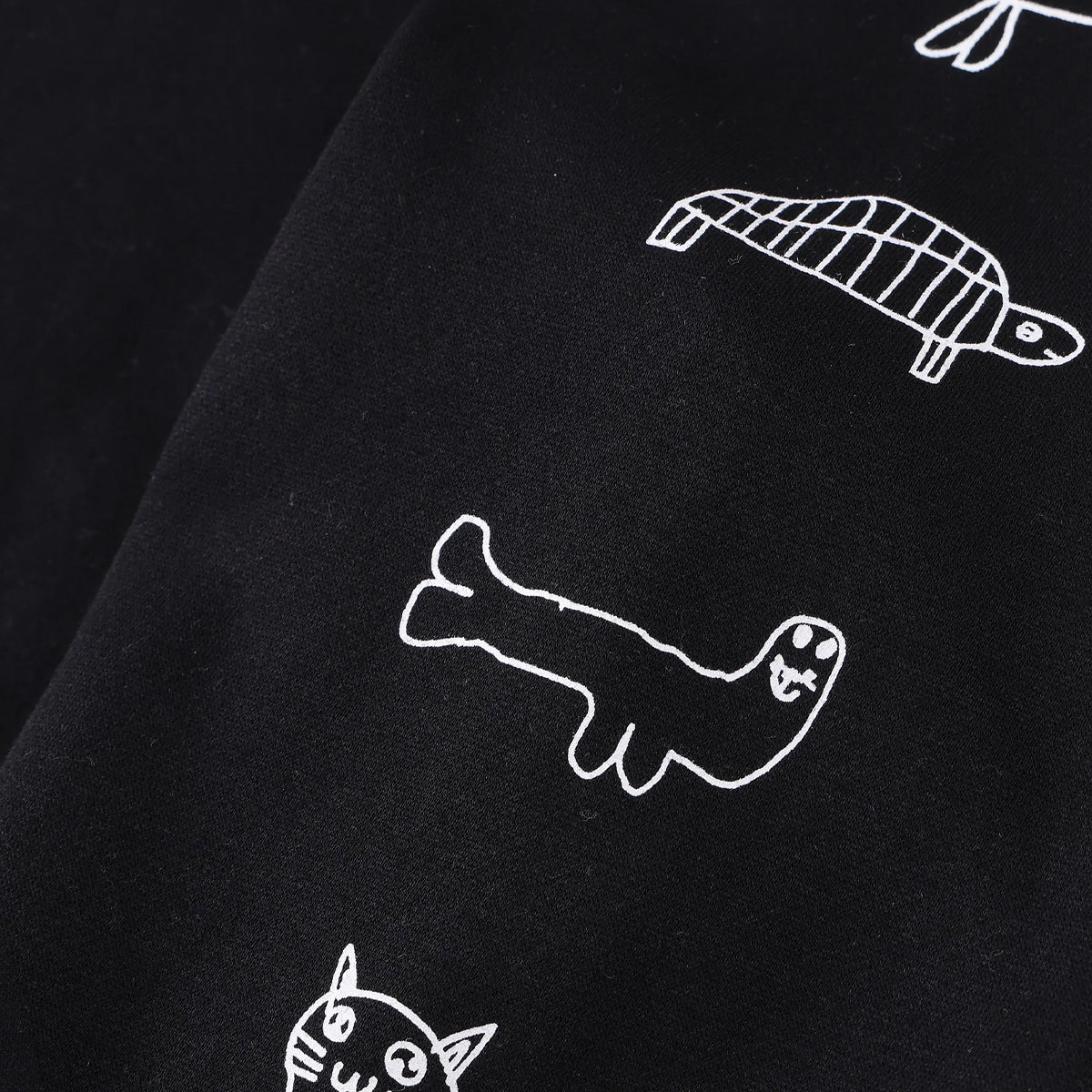 POLERON FORMER RAMPANT HOOD BLACK