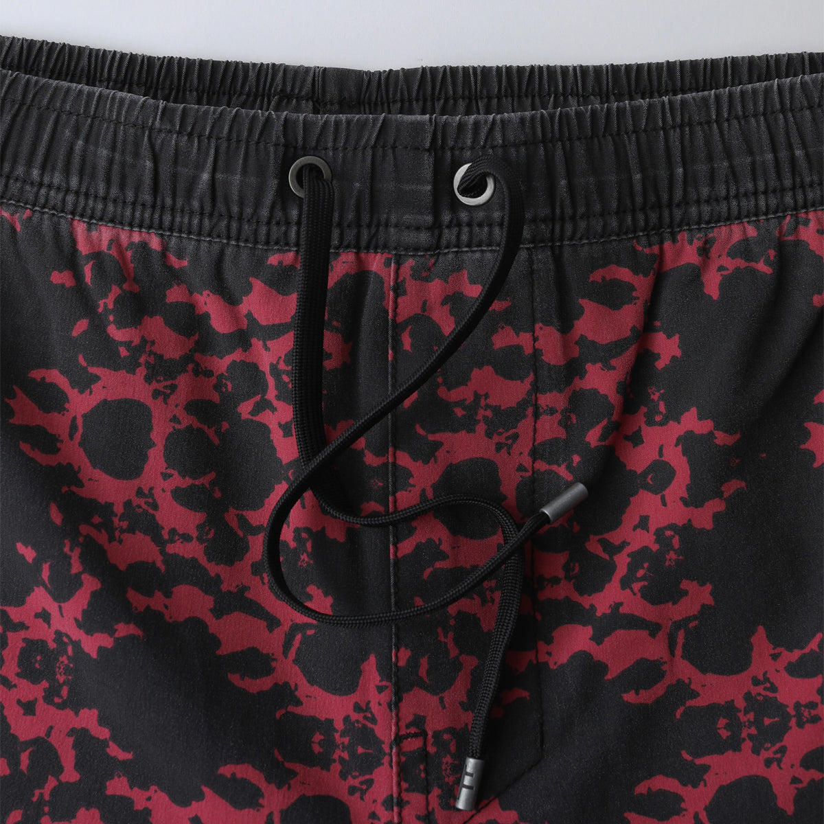 TRAJE DE BAÑO FORMER SWANS ORNATE 18' SWIM TRUNK BLK