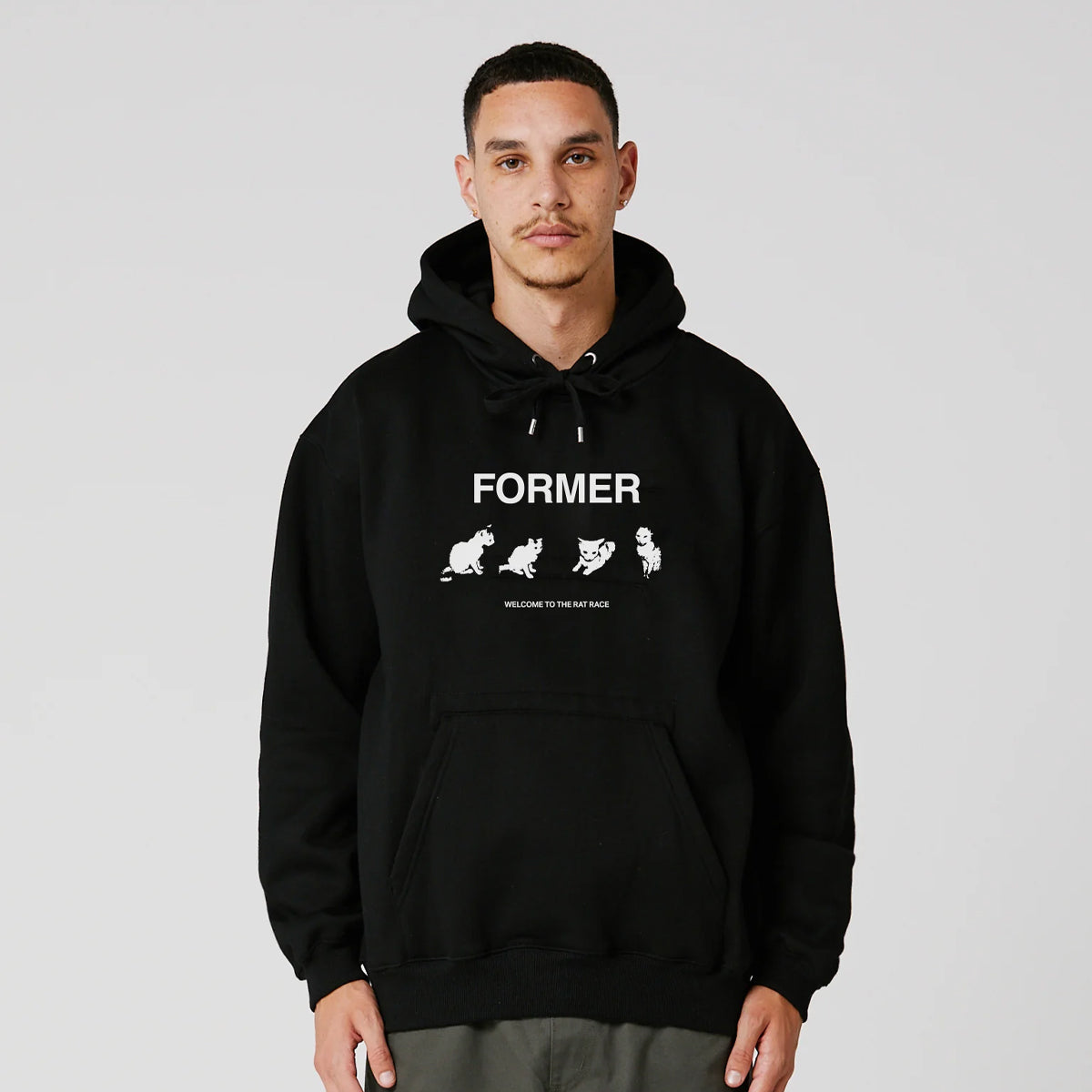 FORMER_KITTY_LITTER_HOOD_BLACK2.jpg