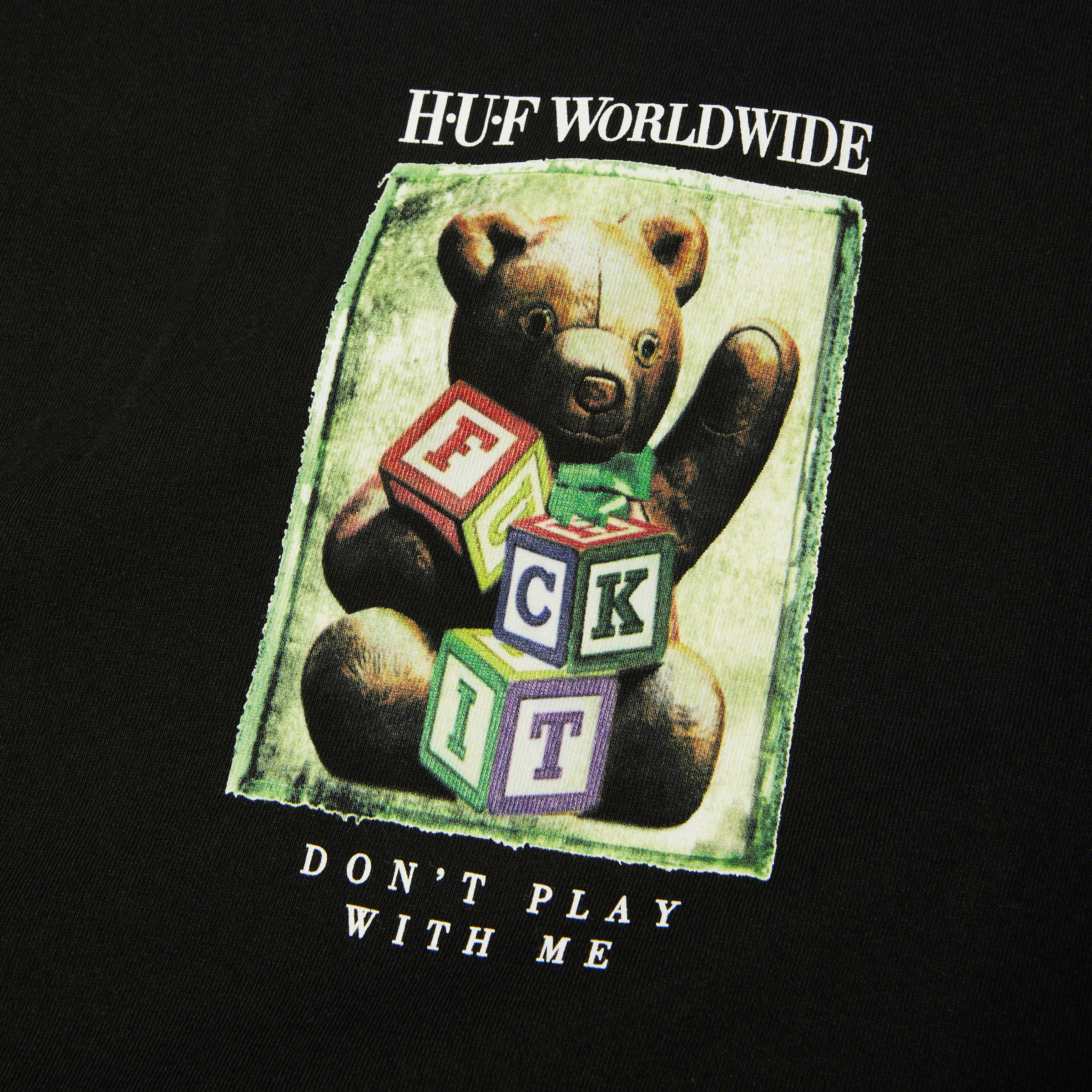 GIFT-BEAR-S-S-TEE_BLACK_TS02561_BLACK_02_1.png
