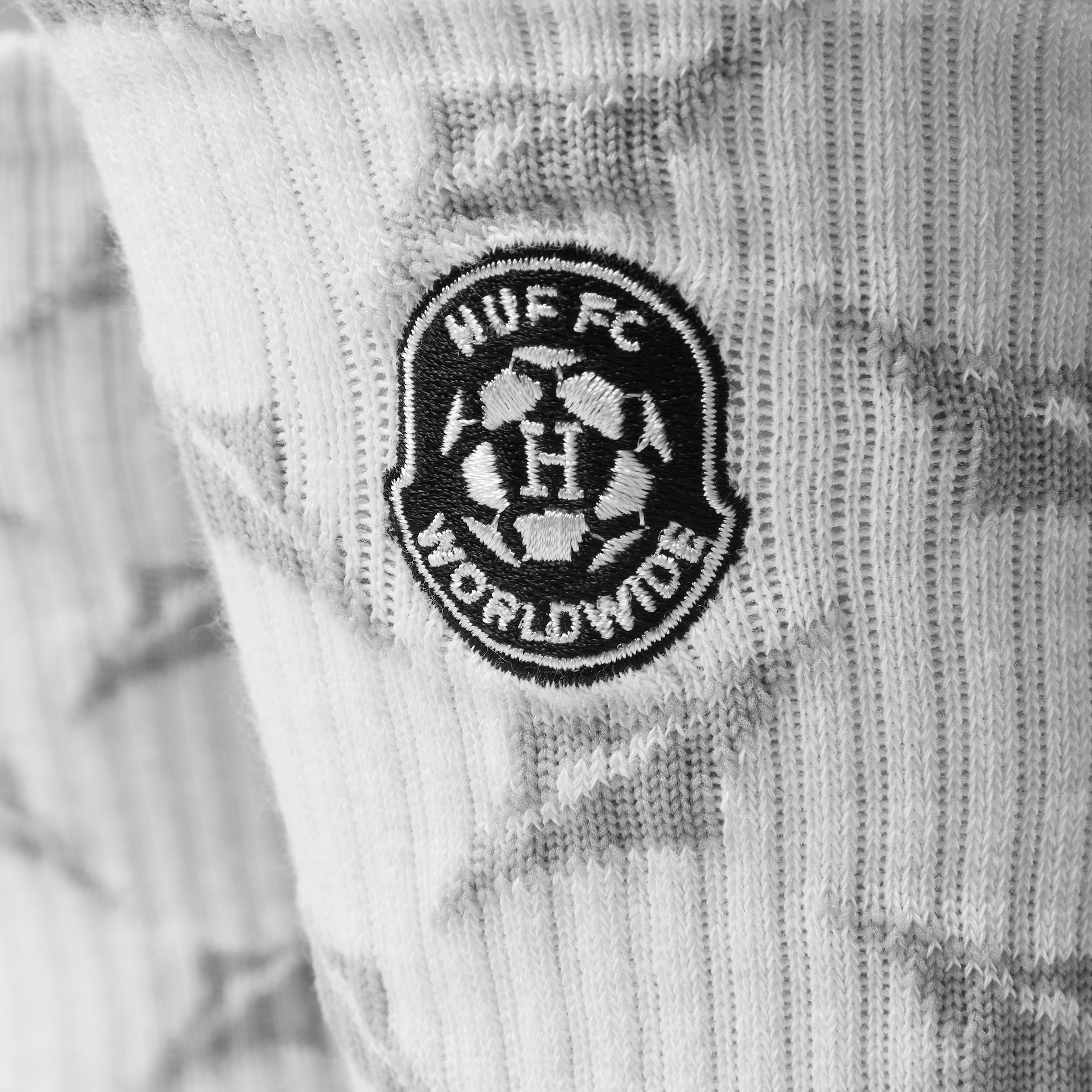 HUF-FC-SOCK_WHITE_SK00991_WHITE_03.png