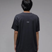 Polera FORMER Crux Fragment Washed Black