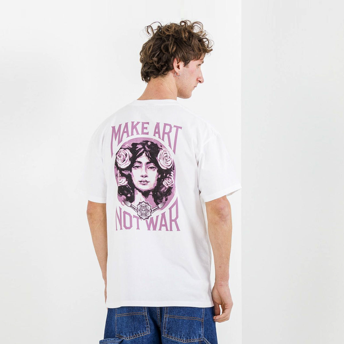Polera OBEY Make Art Not War White