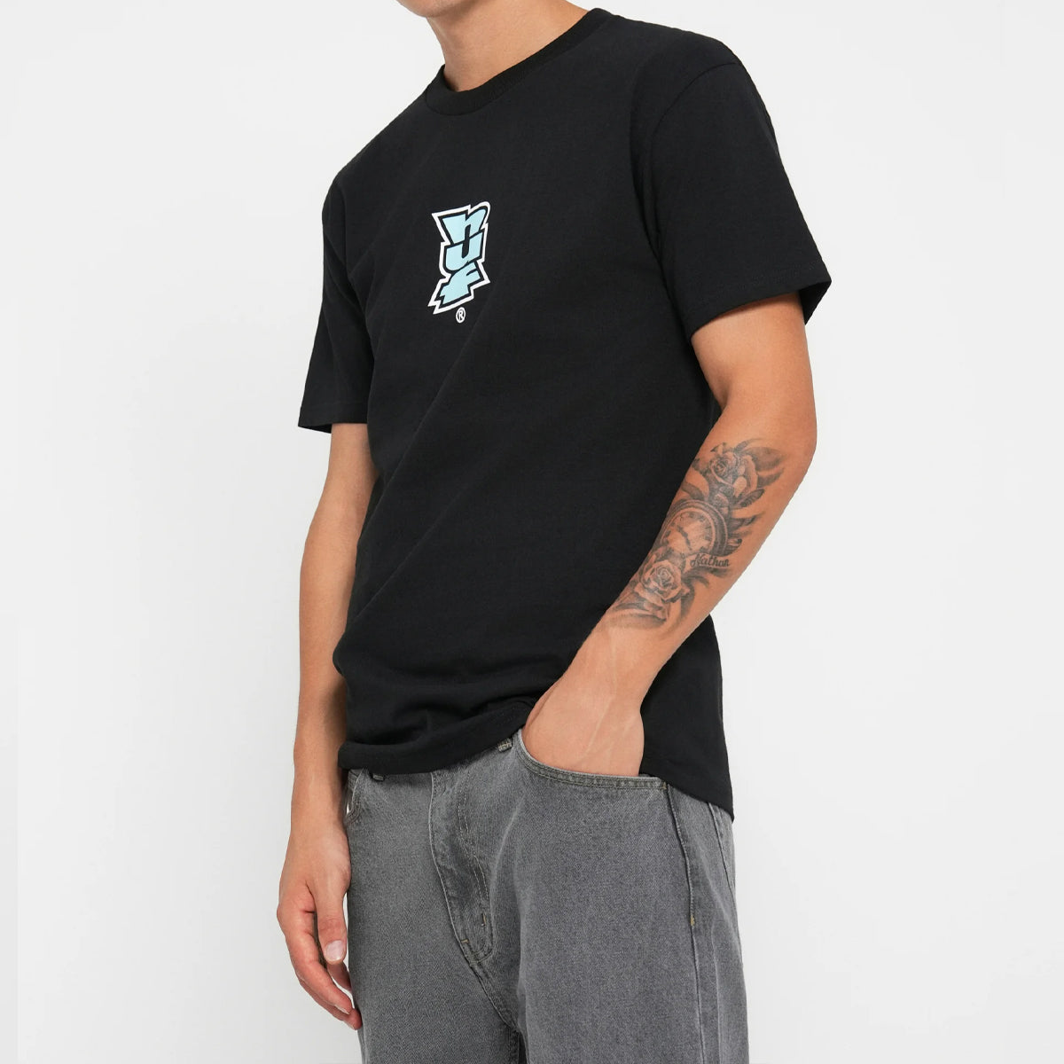 Polera_HUF_Megablast_Multi_SS_Tee_Black1.jpg