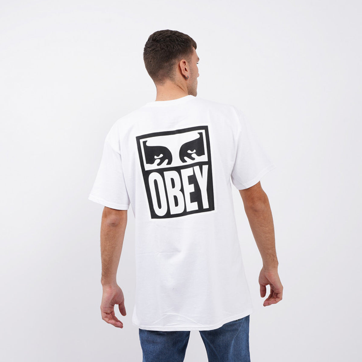 Polera_OBEY_eyes_Icon_2_white3.jpg