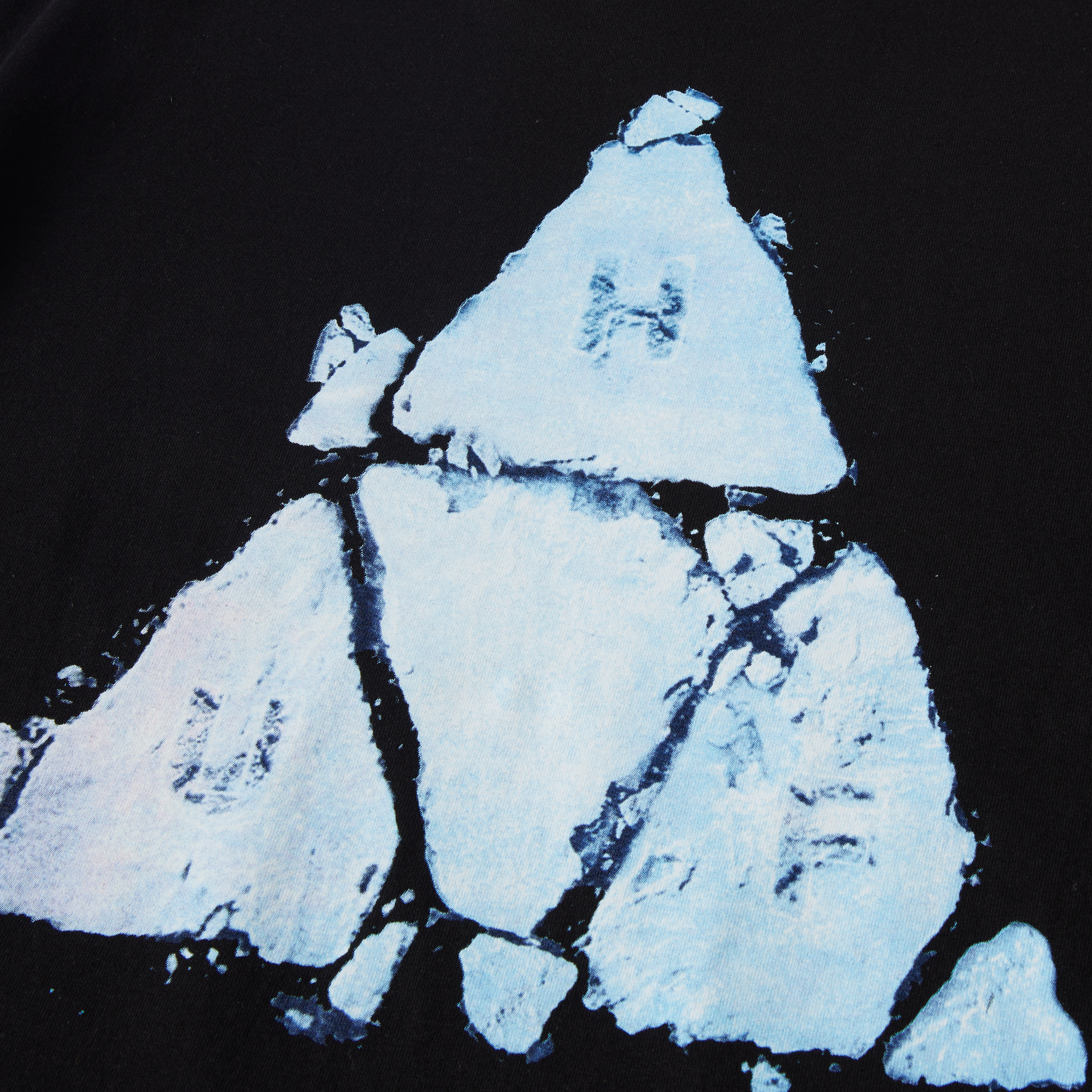 STAY-CHILL-TT-S-S-TEE_BLACK_TS02357_BLACK_04.png