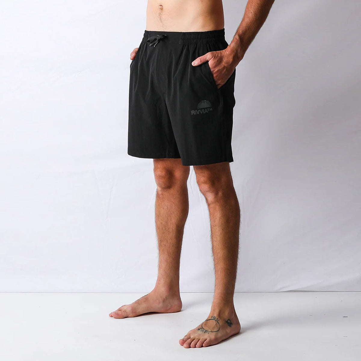 TRAJEDEBANORIVVIADISCOVERYDAILYRIDEBLK2.jpg