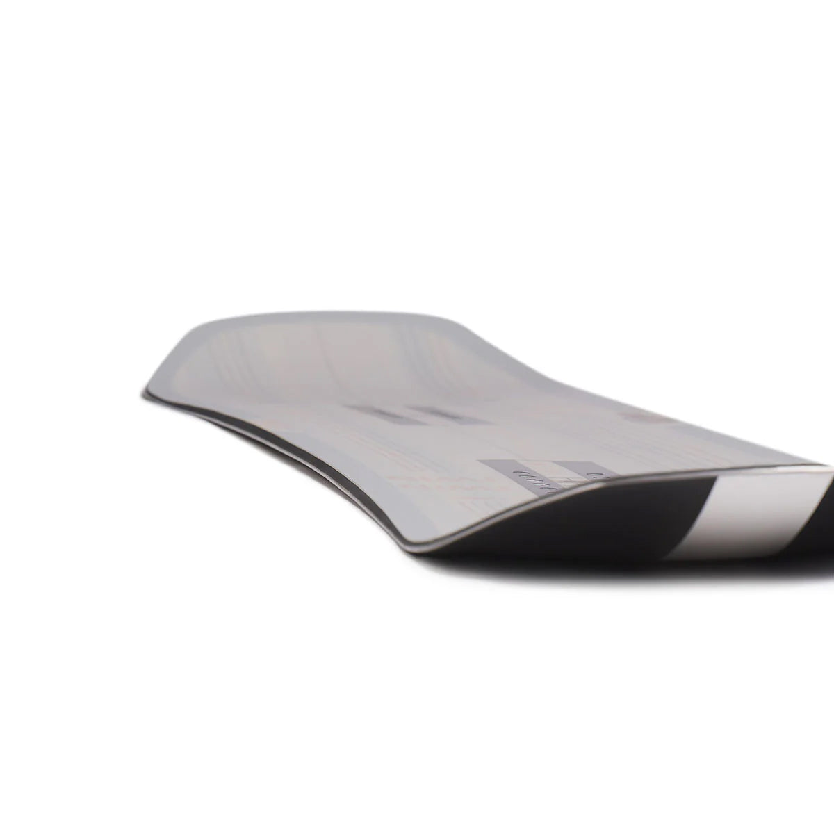 TabladeSnowboardAMFTwin-WhiteBlack3.jpg