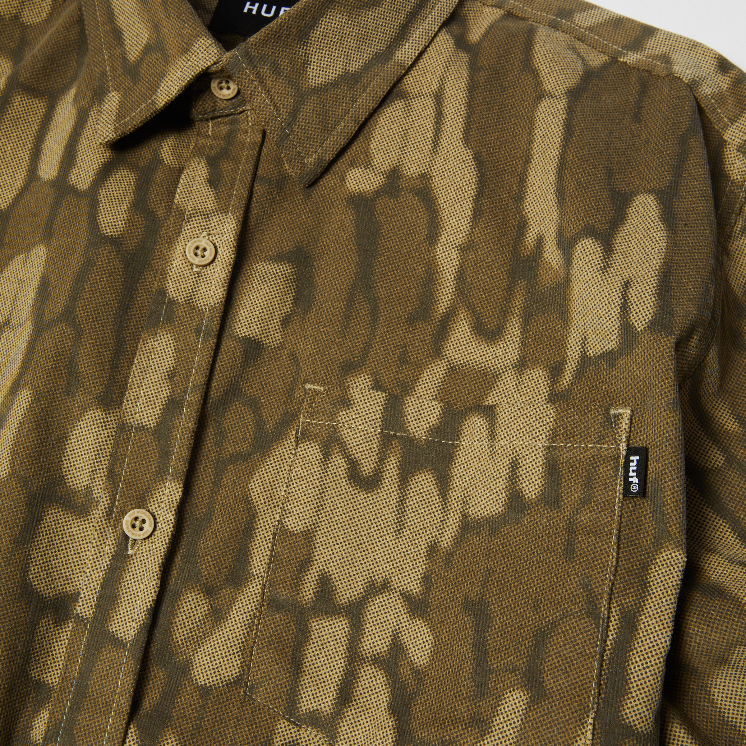 Camisa HUF Warped Camo Corduroy Shirt